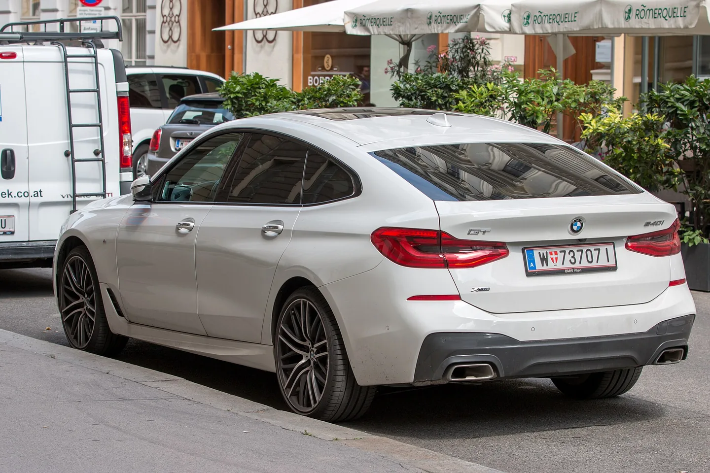 BMW 640i