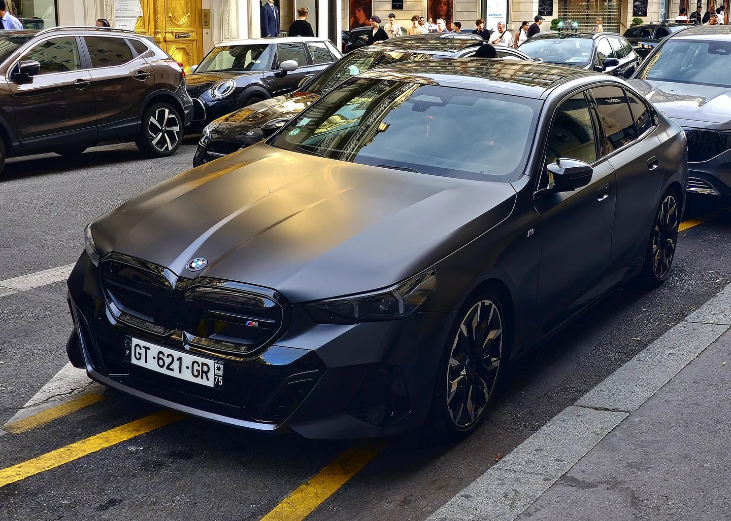 BMW I5