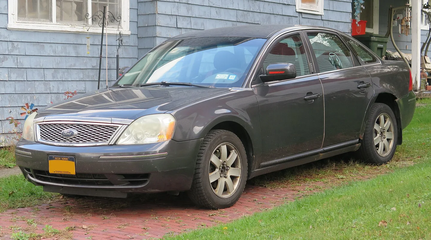 Ford Taurus