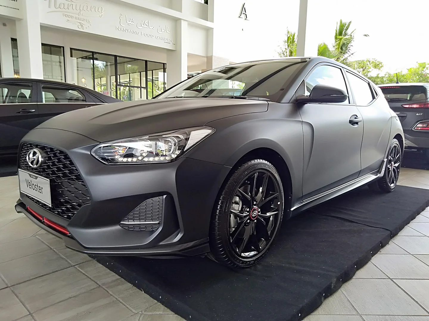 Hyundai Veloster