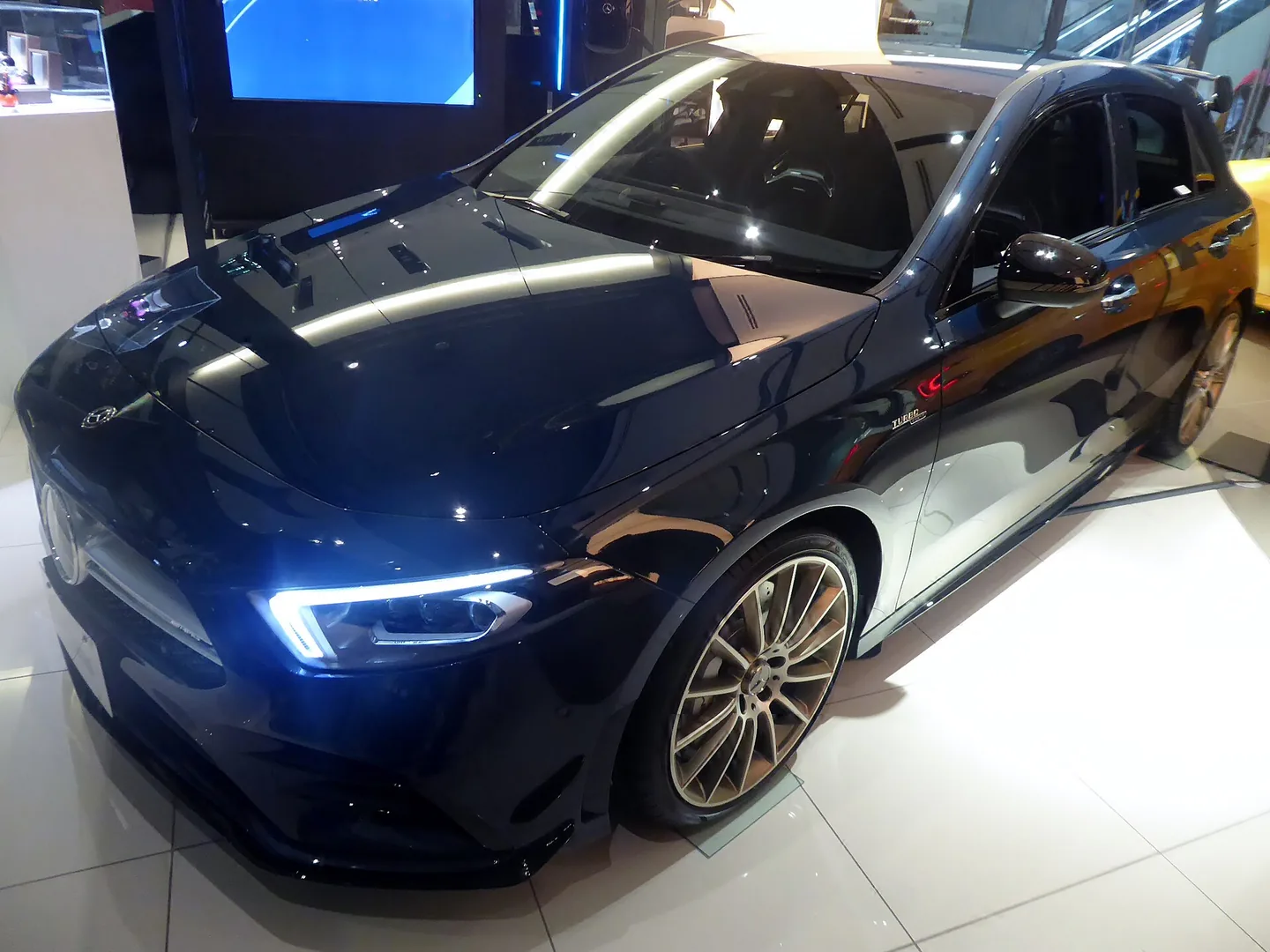 Mercedes-Benz AMG A35