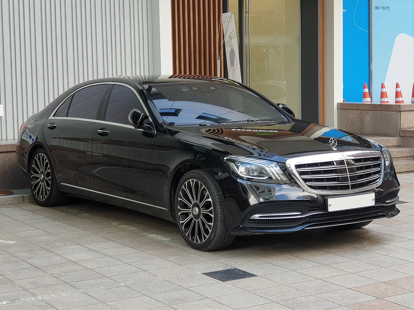 Mercedes-Benz S 560 4MATIC
